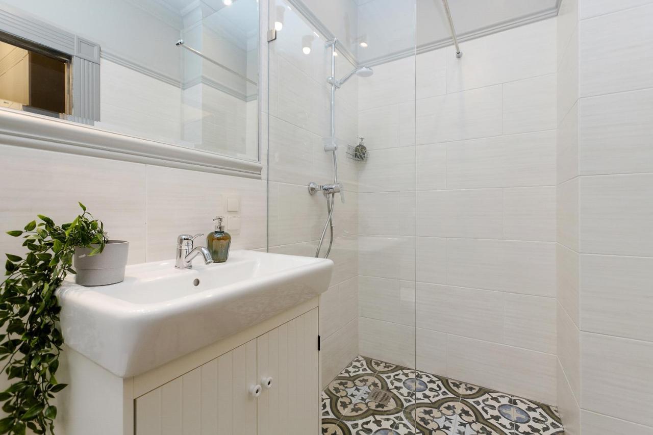 Stabu Deluxe Apartment Рига Екстериор снимка